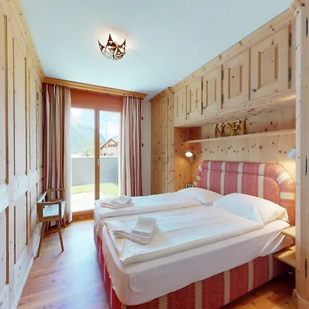 Apartment Sur Puoz 1a