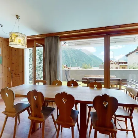 Apartment Sur Puoz 1a